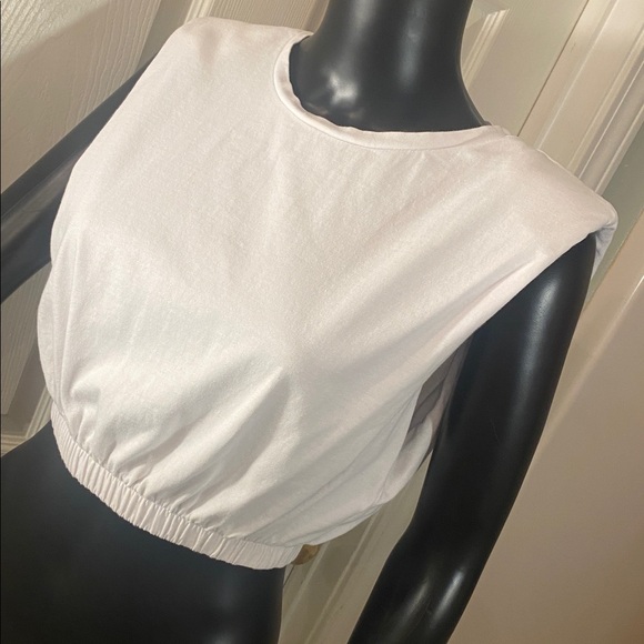 Zara White Sleeveless Crop Top - Picture 4 of 10